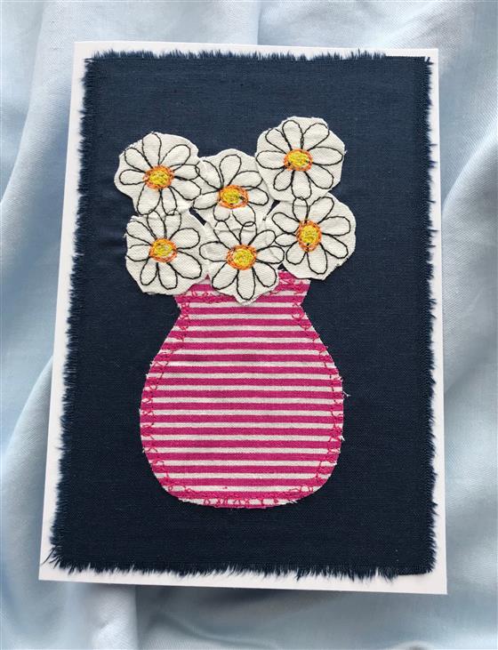 daisies greeting card on navy